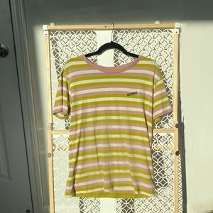 Striped GUESS Loosefit Short Sleeved T-shirt.